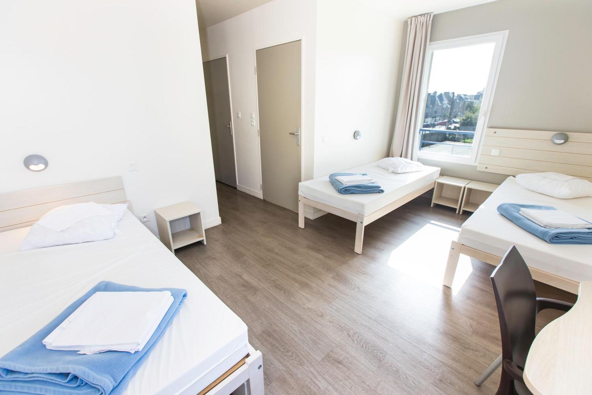 Auberge De Jeunesse Youth Hostel Ethic Etapes Saint Malo Екстер'єр фото