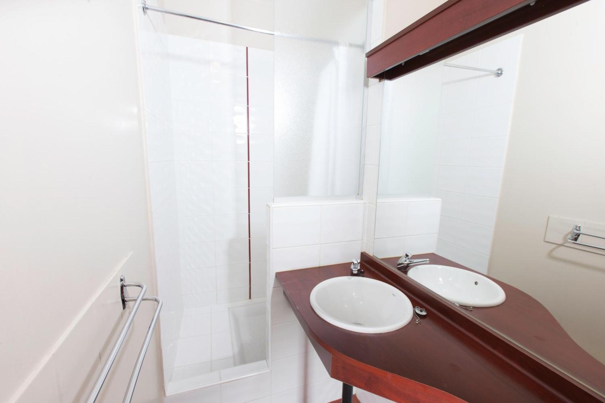 Auberge De Jeunesse Youth Hostel Ethic Etapes Saint Malo Екстер'єр фото