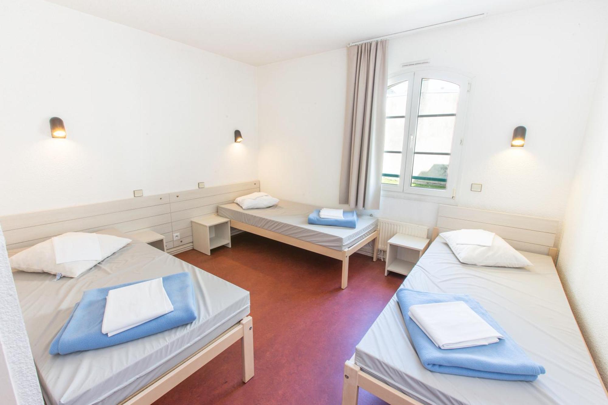Auberge De Jeunesse Youth Hostel Ethic Etapes Saint Malo Екстер'єр фото